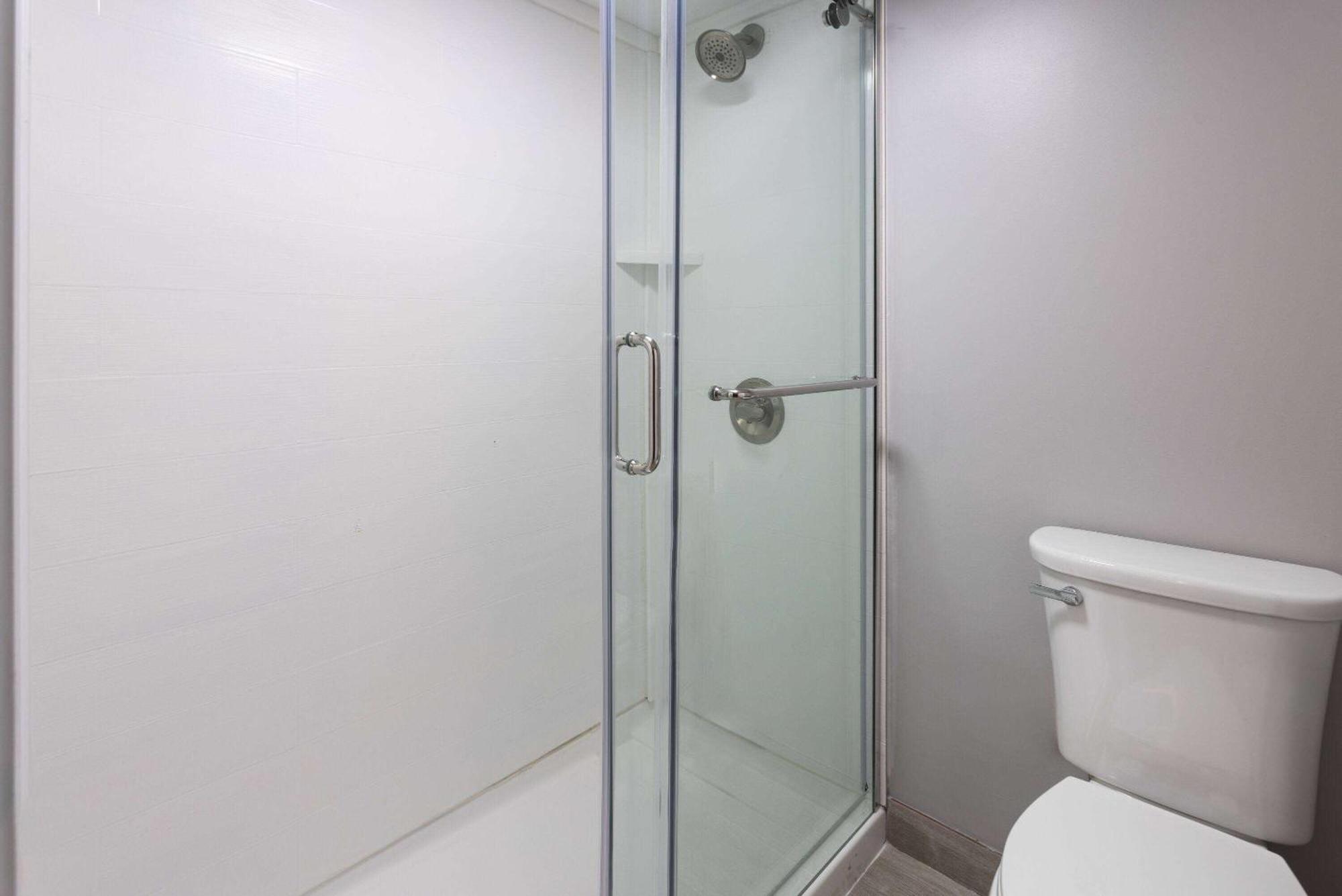 Hawthorn Extended Stay By Wyndham Columbia-Ft Jackson Exteriör bild