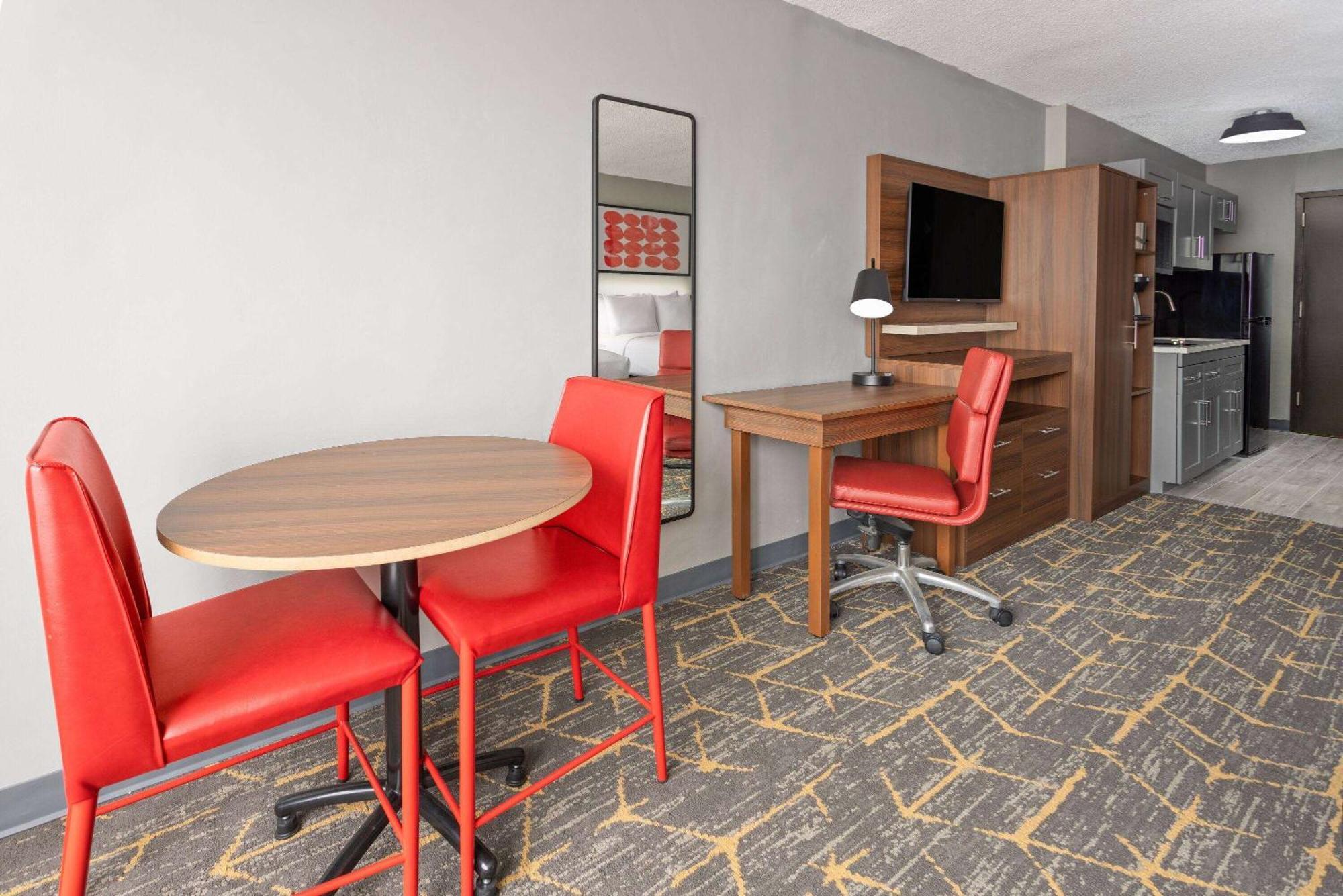 Hawthorn Extended Stay By Wyndham Columbia-Ft Jackson Exteriör bild
