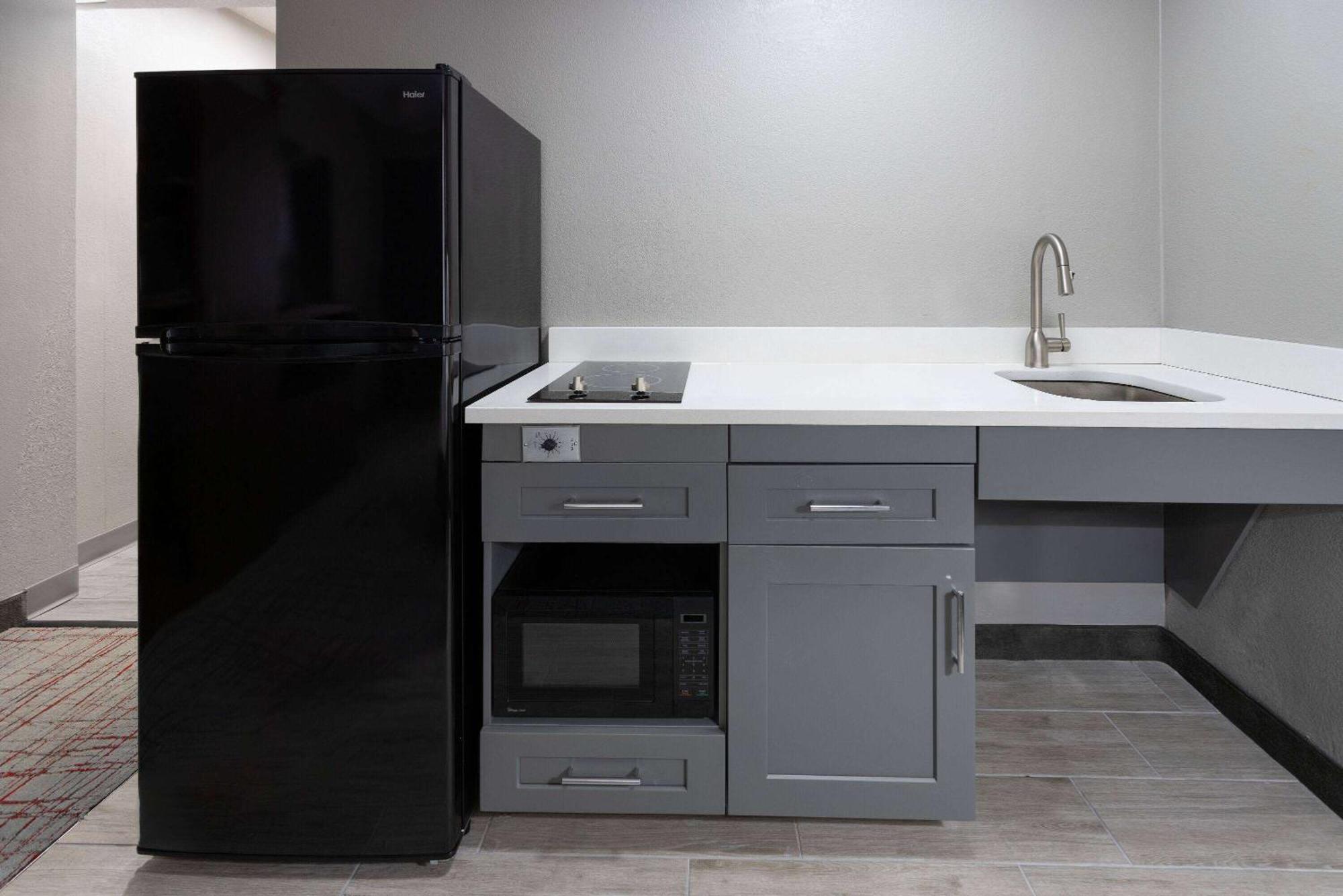 Hawthorn Extended Stay By Wyndham Columbia-Ft Jackson Exteriör bild